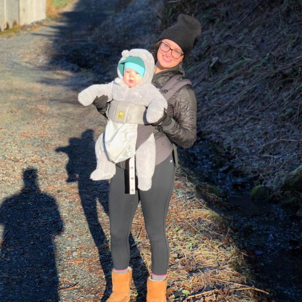 Meet your Posher, Casey